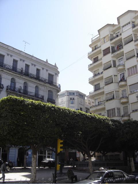 ORAN SEPTEMBRE 2006 AVENUE LOUBET 02.jpg